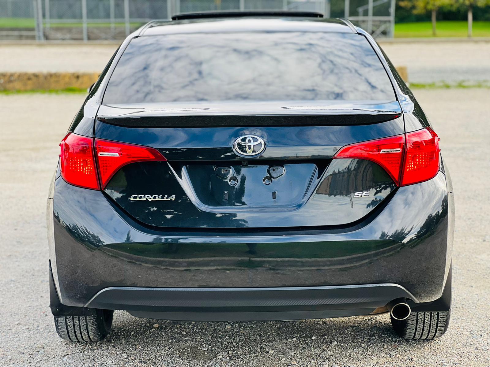 2017 Toyota Corolla (3)
