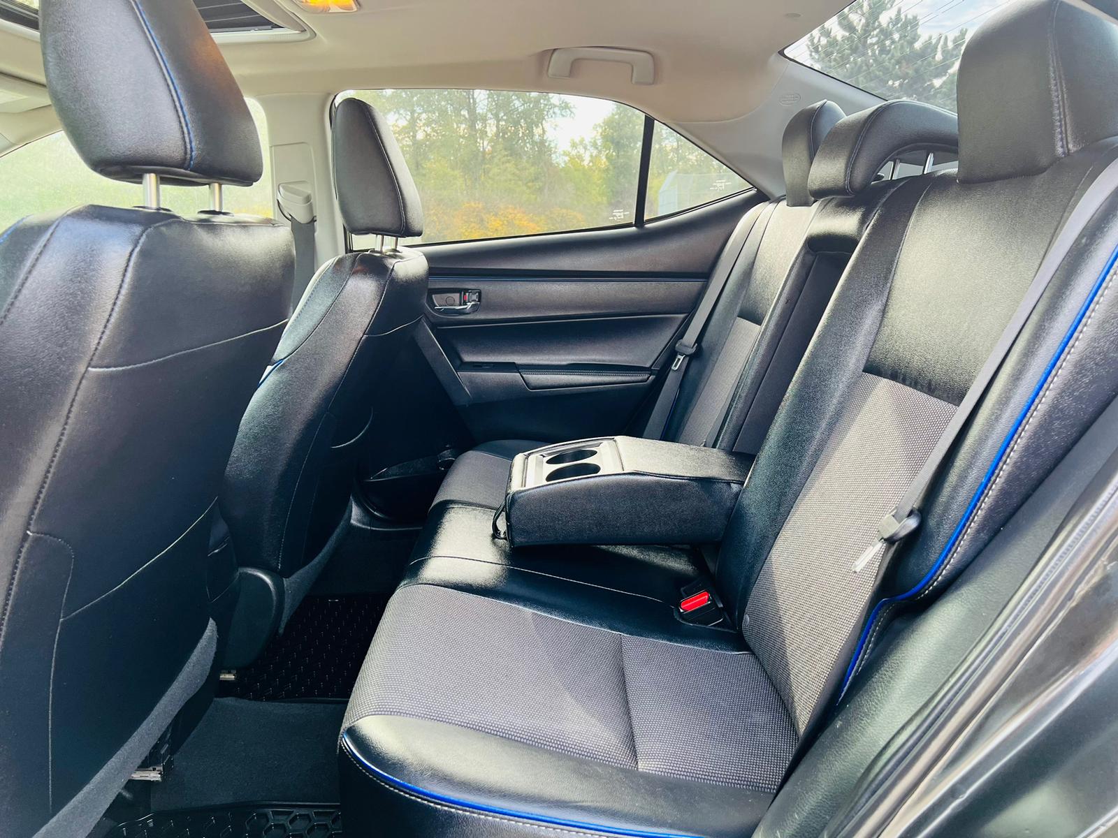 2017 Toyota Corolla (4)