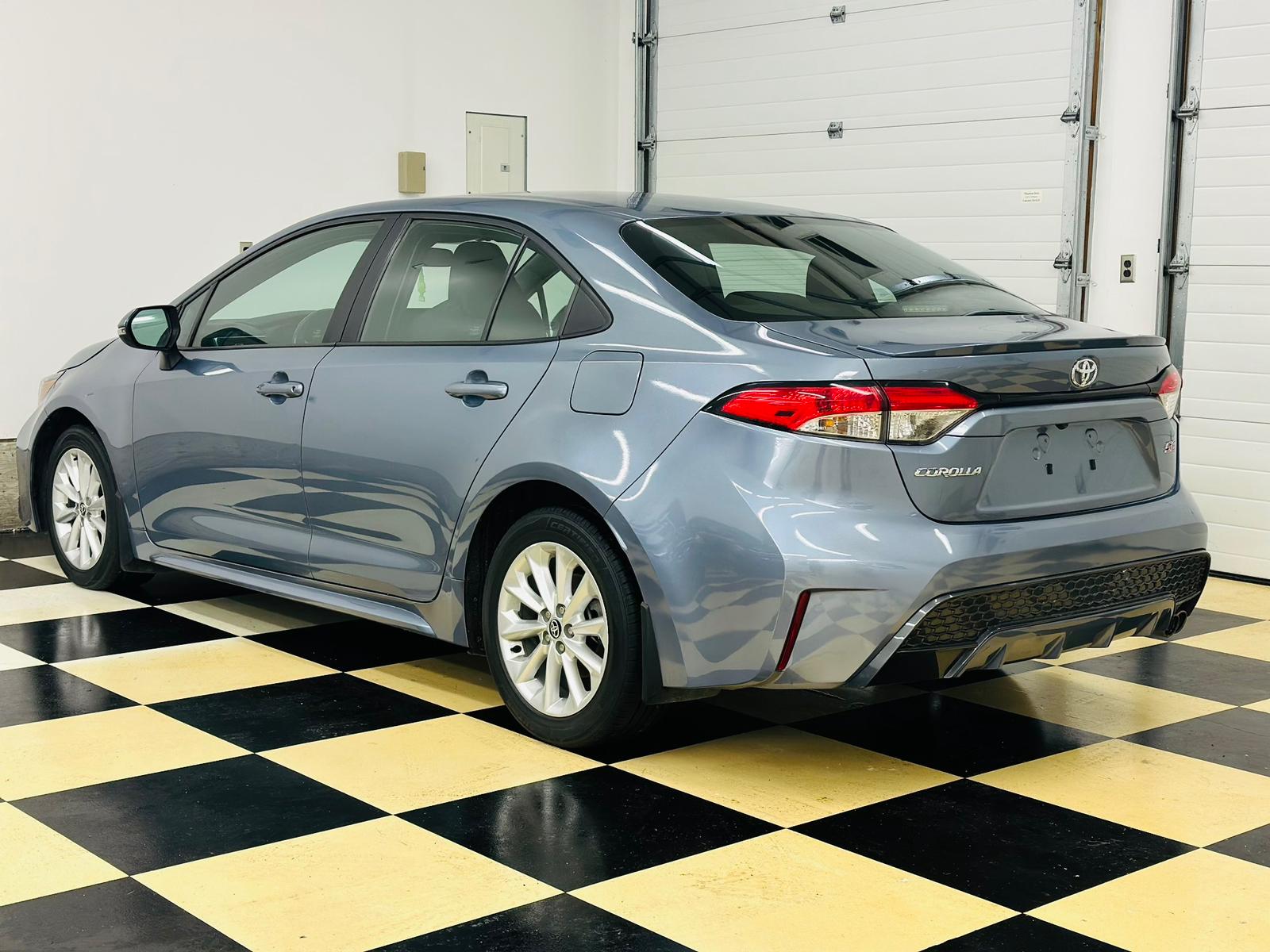 3- 2020 Toyota Corolla SE - BC Local Car (13)